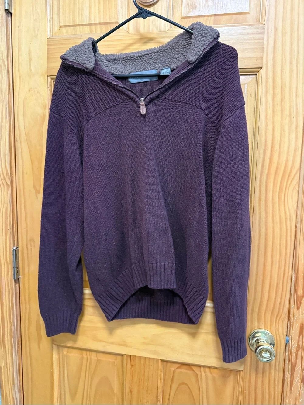 Oscar De La Renta Cozy 1/3 zip  Sherpa-Lined Women’s Sweater - Deep Plum size L
